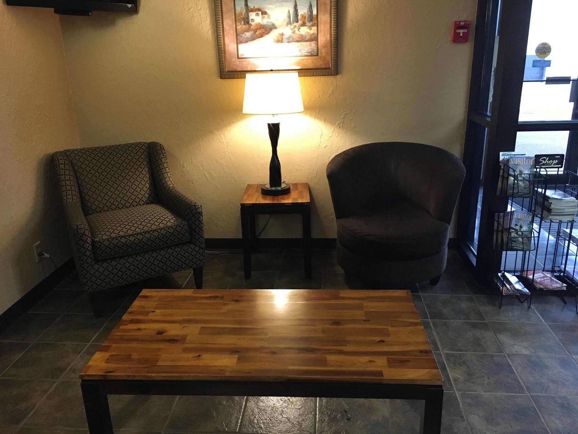 Med City Inn & Suites Rochester Mayo Clinic Area Екстериор снимка