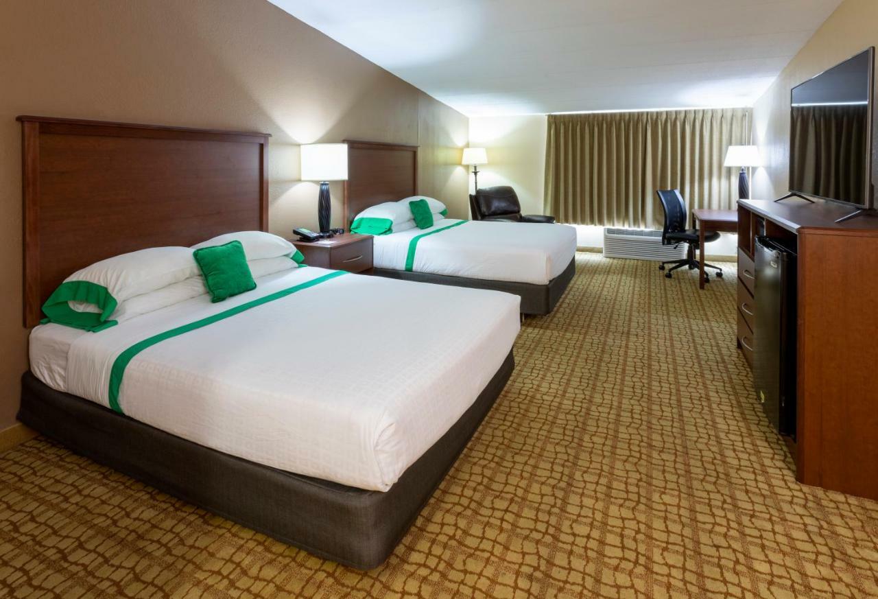 Med City Inn & Suites Rochester Mayo Clinic Area Екстериор снимка